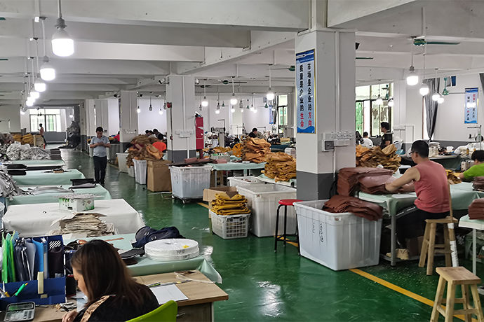 women bag and men bag supplier