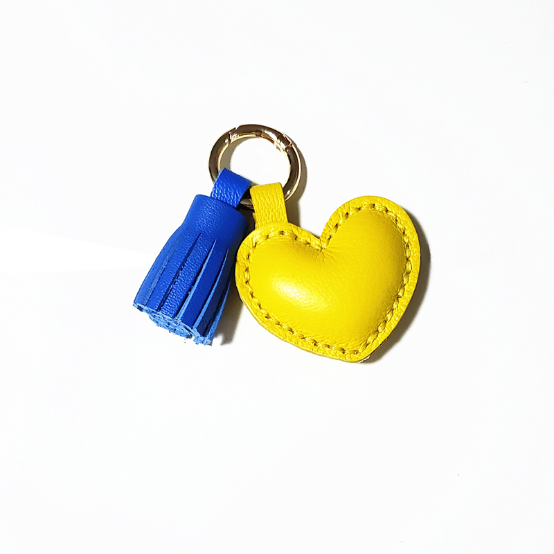 Contrast Color Stuffed Heart Keyring